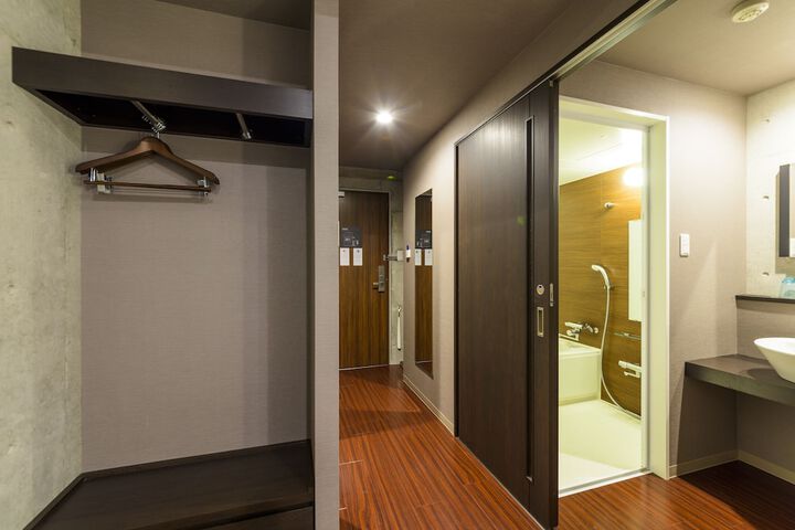 Room 50 of 191