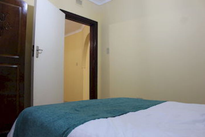 Room 18 of 22