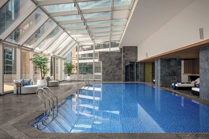 Hotel Pool