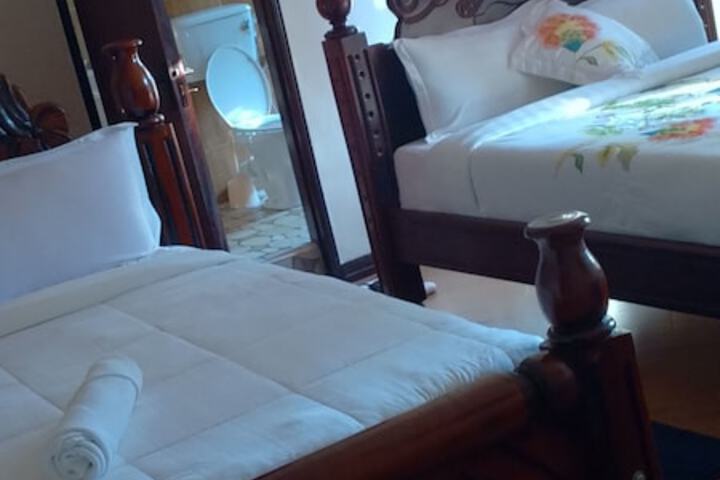 Room 9 of 45