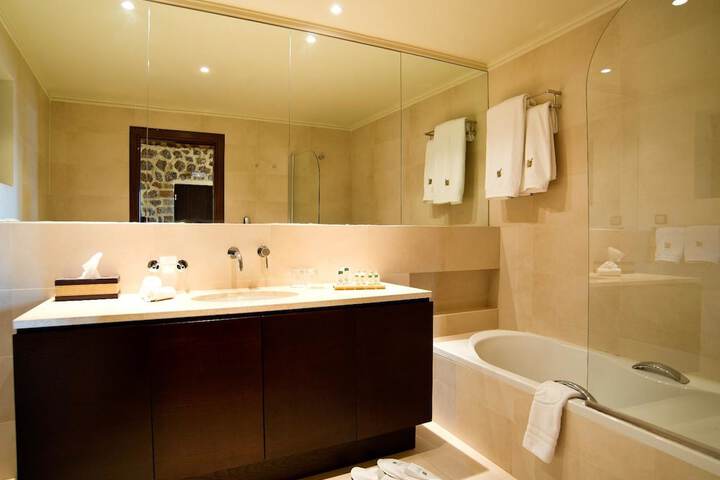 Bathroom Interior Photo