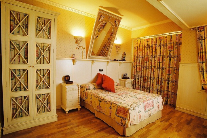 Room 9 of 58