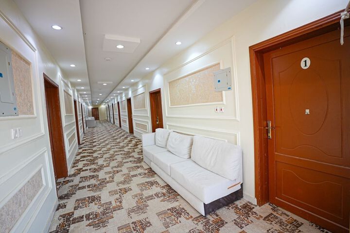 Hotel Interior 5 of 40