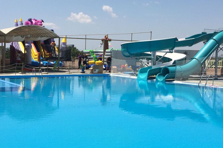 Pool 34 of 66