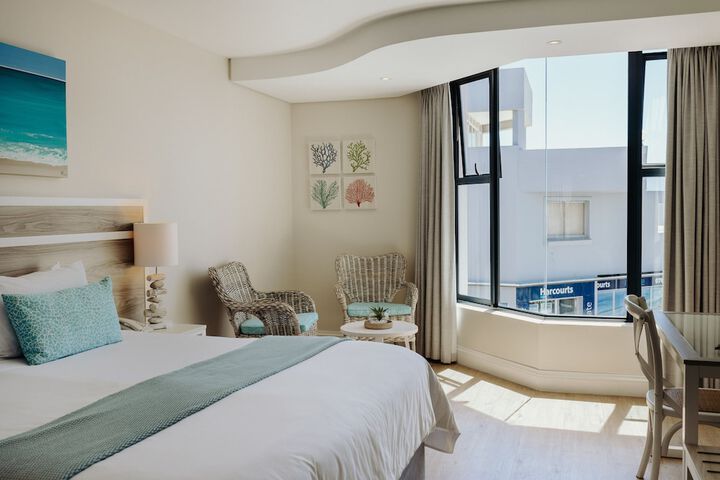 Room 16 of 135