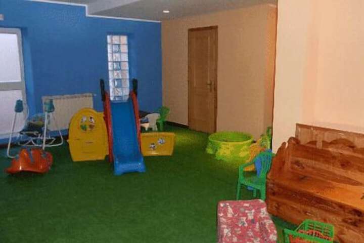 Childrens Activities 21 of 32