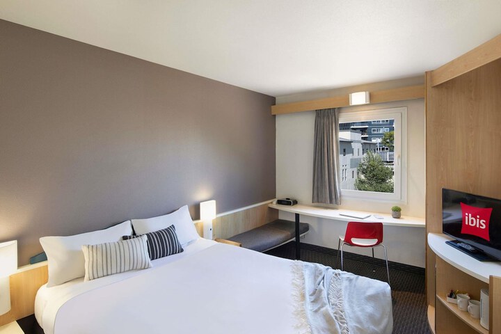 Room 19 of 70
