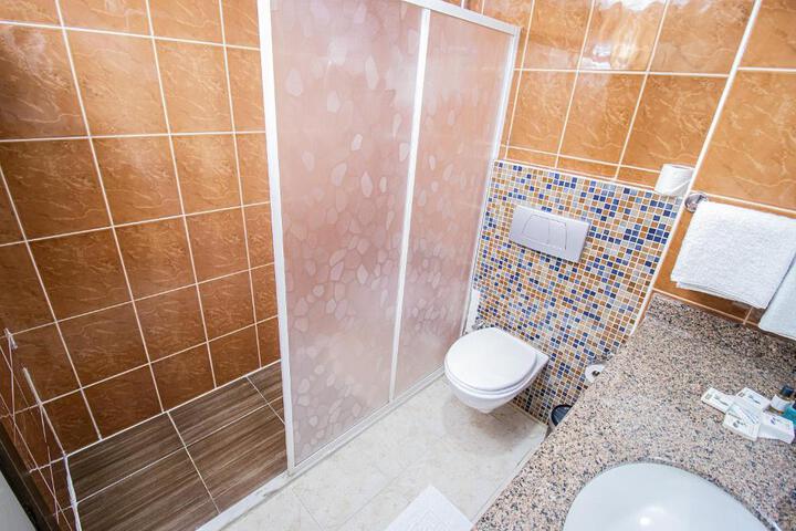 General 34 of 51