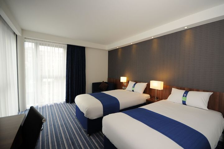 Room 14 of 81