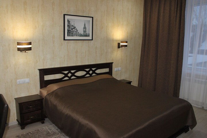 Room 2 of 21