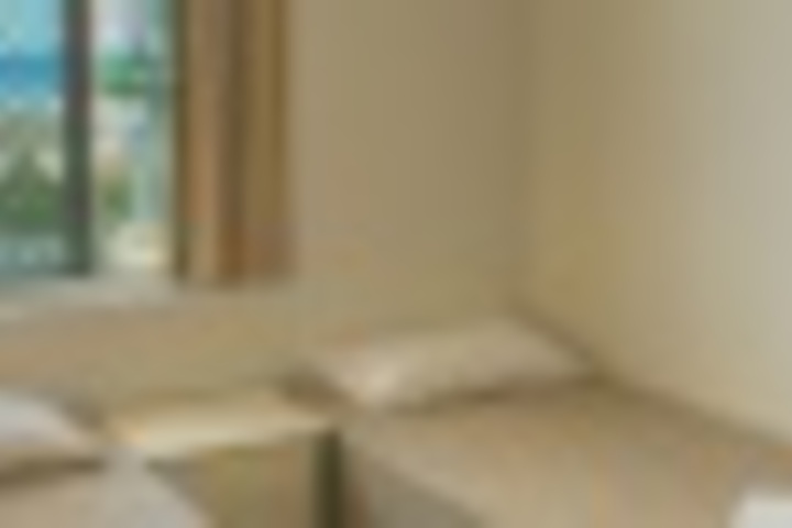 Room 76 of 180