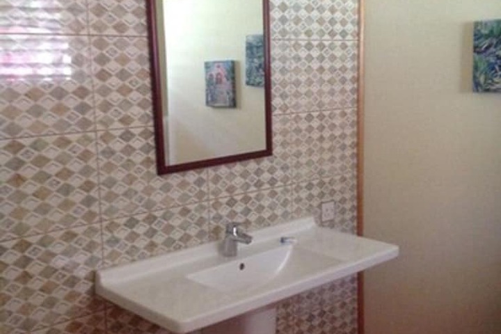 Room 41 of 83