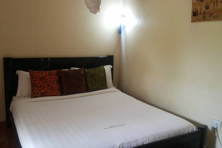 Room 17 of 50