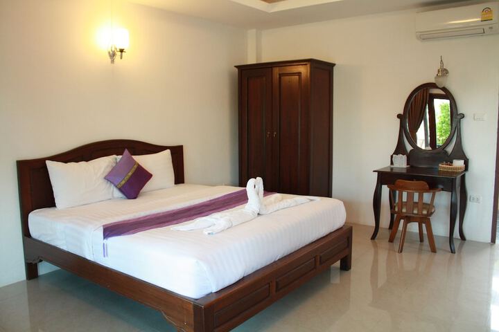 Room 18 of 88