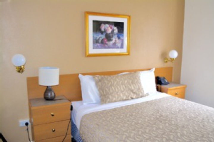 Room 44 of 768