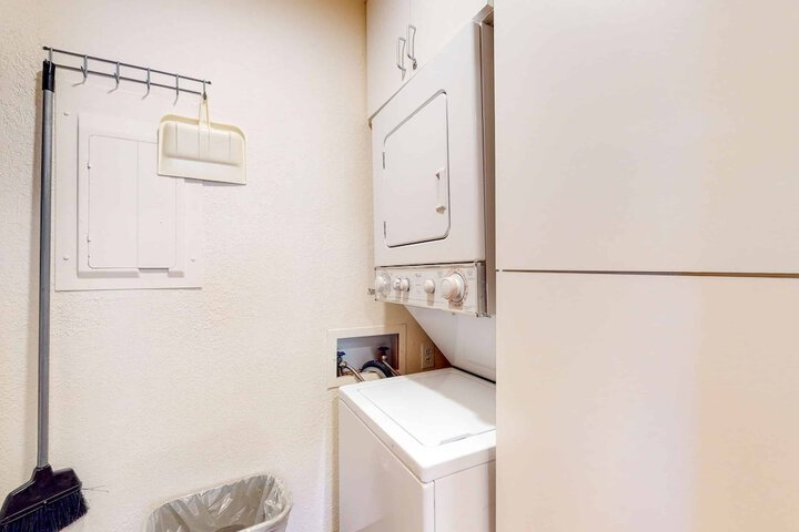 Room 174 of 222