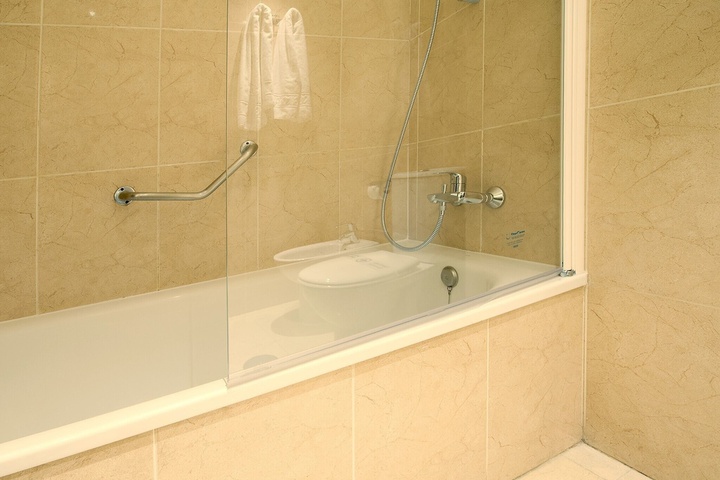 Clean Restrooms