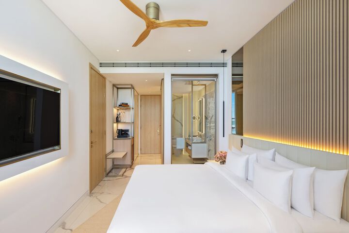 Room 28 of 265
