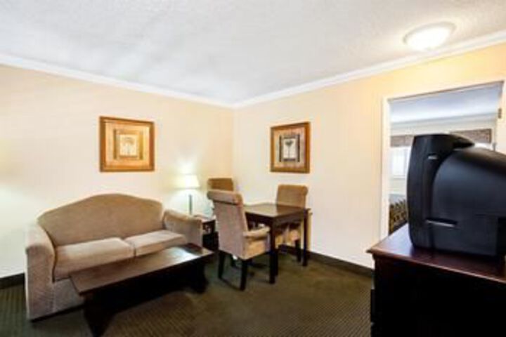 Room 65 of 87