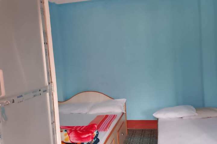 Room 2 of 11