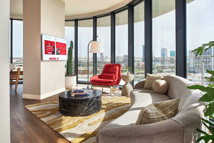 Room 22 of 50