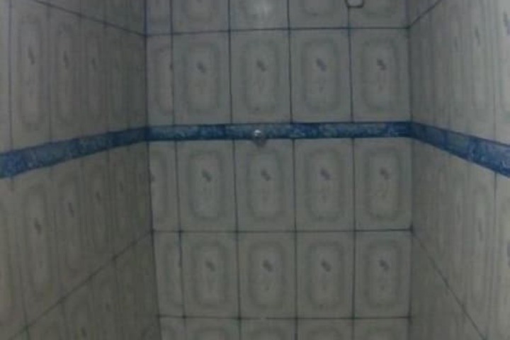 Room 14 of 39