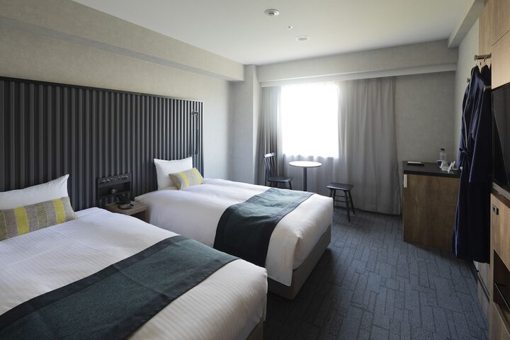 Room 18 of 59