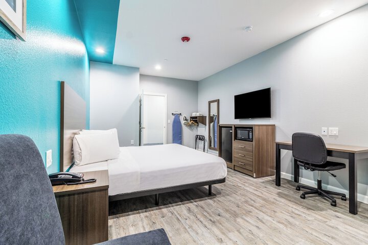 Room 5 of 29