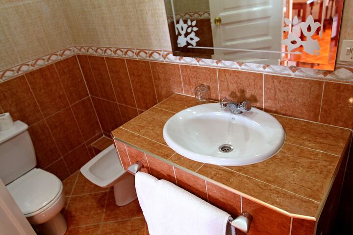 Room 23 of 58