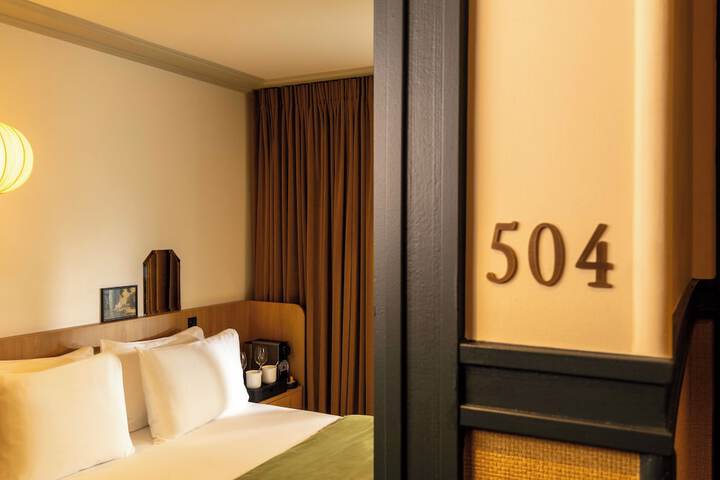 Room 11 of 47