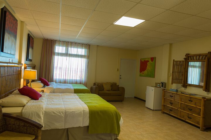 Room 6 of 53
