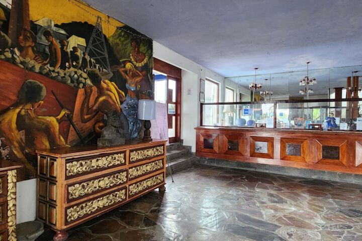 Hotel Interior 3 of 60