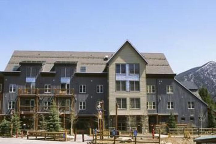 Hotel 11 of 81