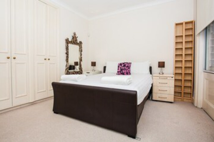 Room 26 of 27