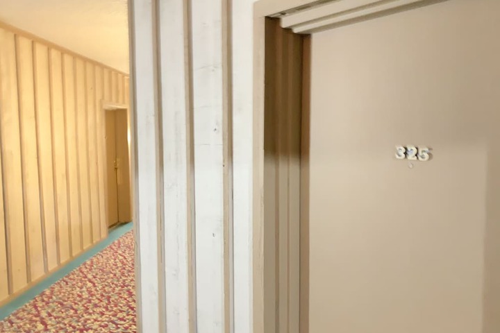 Room 154 of 293