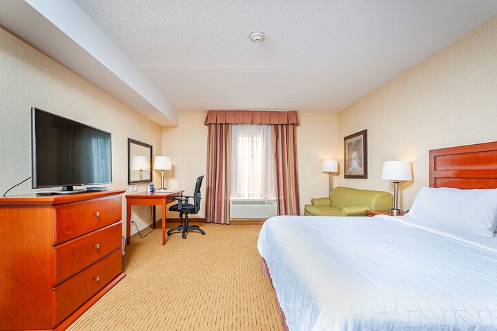 Standard | King Bed (9 of 19)