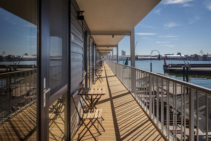 Terrace/Patio 22 of 24