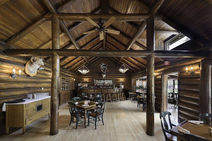 Dining Photos