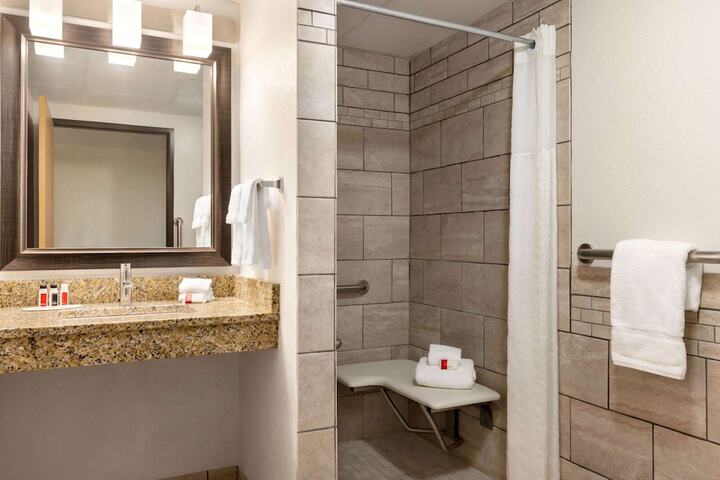 Bathroom shower