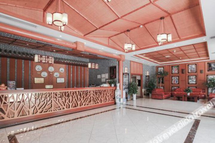 Hotel Interior 22 of 28