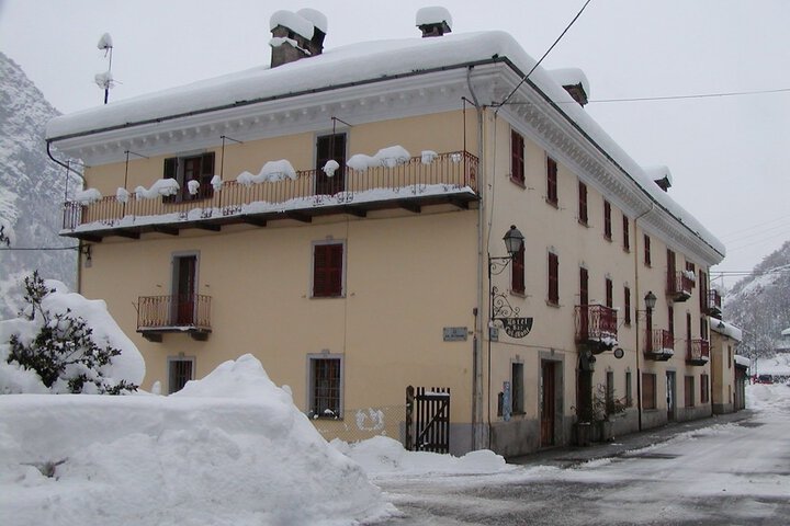 Hotel Col du Mont in Arvier
