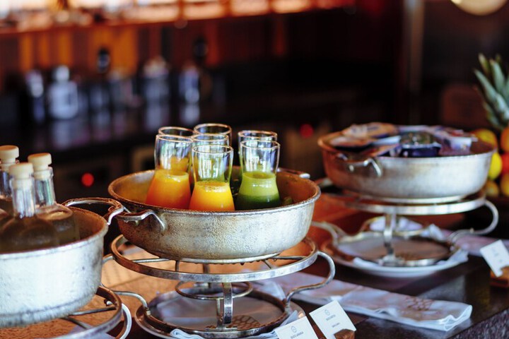 Breakfast/Coffee Service 132 of 193