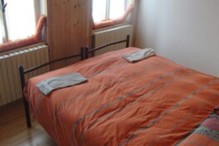 Room 44 of 57