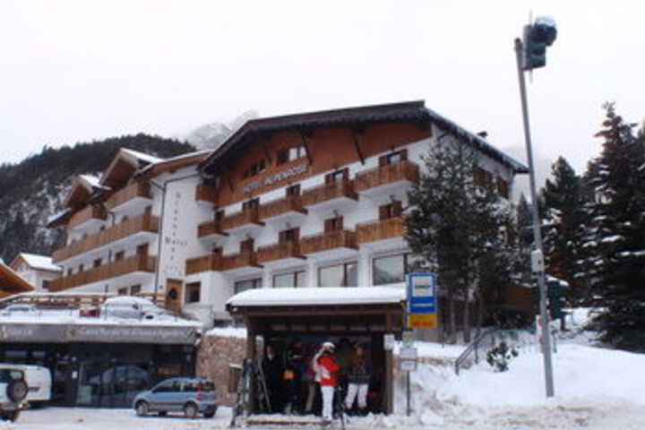 Hotel 11 of 15