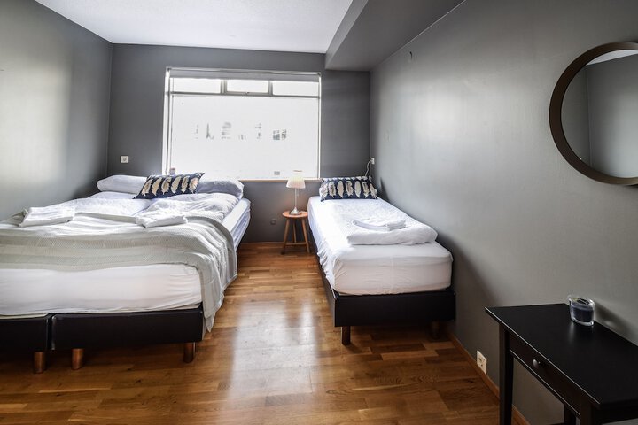 Room 6 of 22