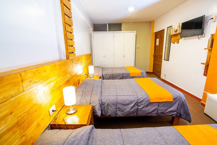 Room 9 of 47