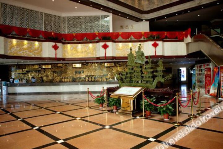Hotel Interior 21 of 32