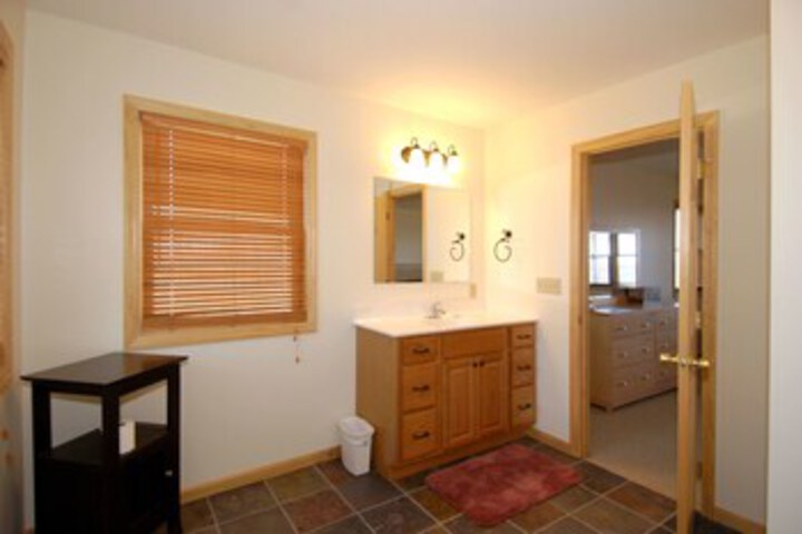 Room 3 of 31
