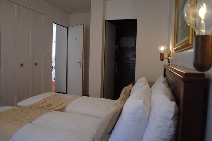 Room 88 of 266