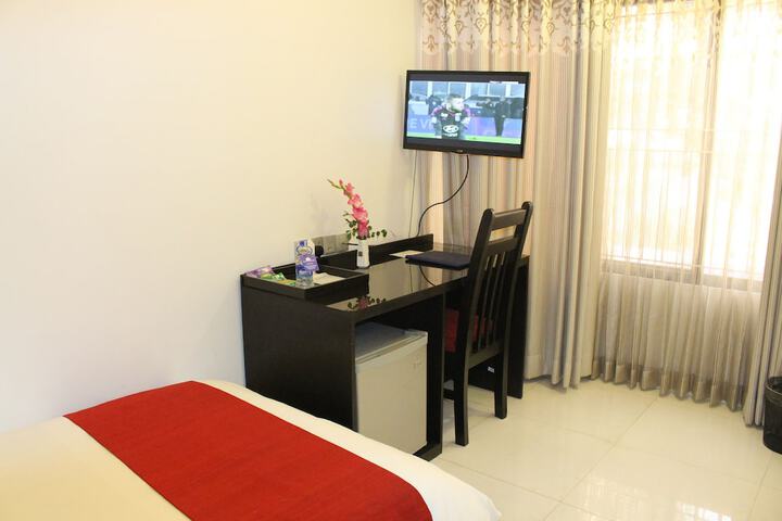 Room 25 of 54